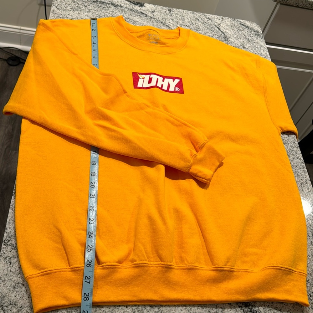 ILTHY logo crewneck sweatshirt